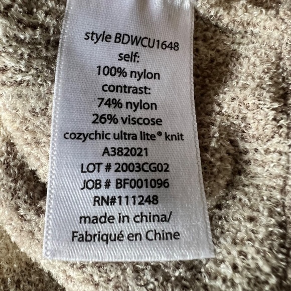 BAREFOOT DREAMS size S camo bomber jacket - Picture 11 of 15